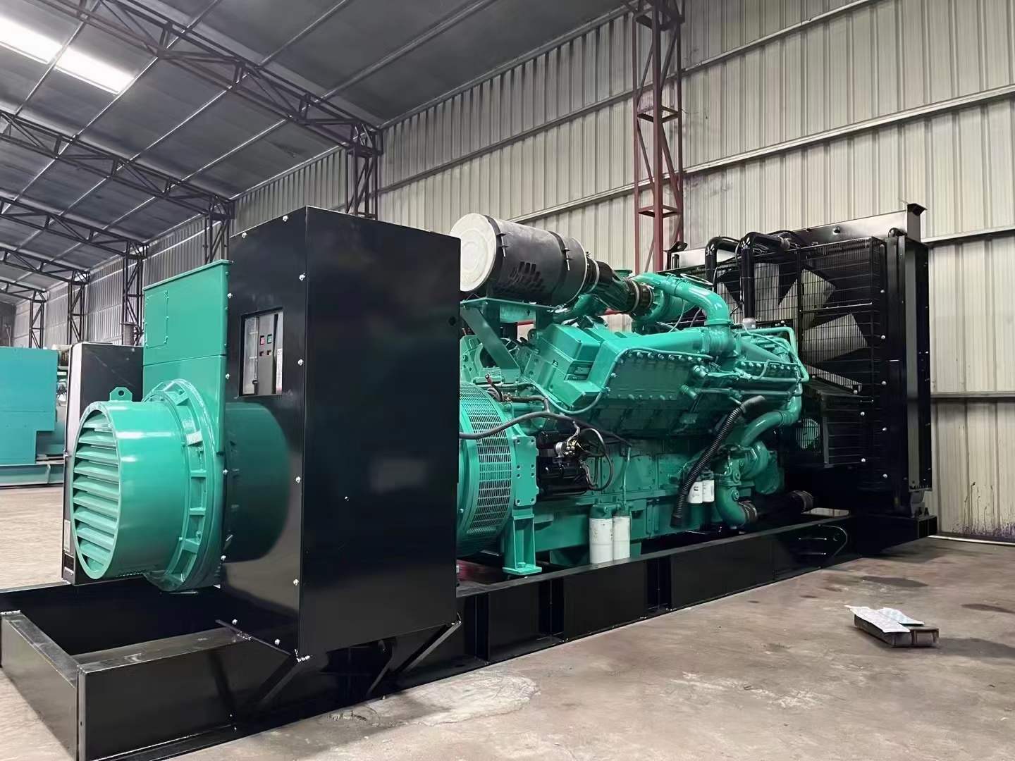 文水如何降低 800kW 柴油发电机输出电流的波动？